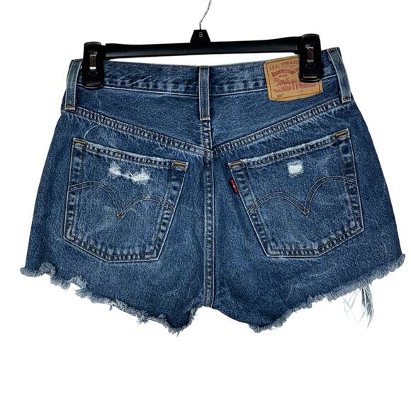 Levi’s 501 SZ W26 Jean Shorts Button-Fly Distressed Rips Medium Wash Frayed Hems - Picture 5 of 9